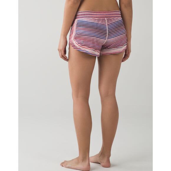 Lululemon Athletica Make A Move Shorts Twisted Dune Striped Pink Alarming Size 4 - Picture 3 of 16
